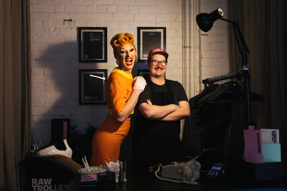 Culprit. Trolley Dolley