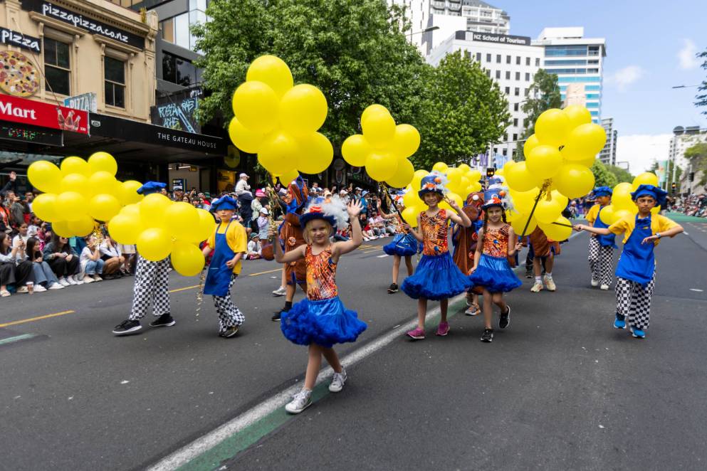 Farmers Santa Parade 2024