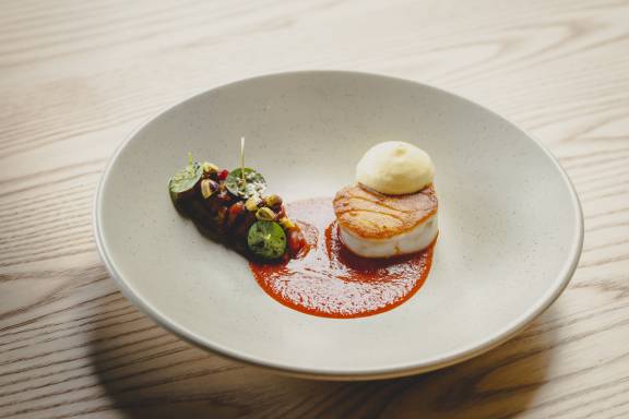 The Lodge Bar &amp; Dining