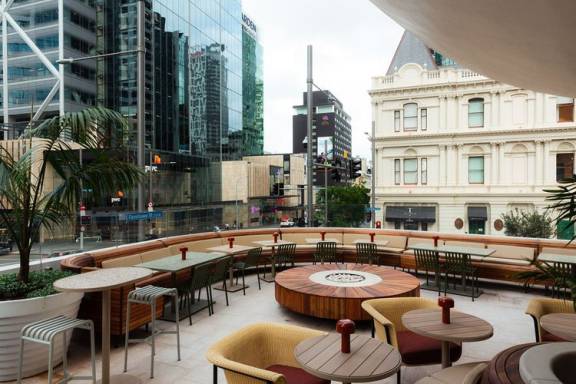 Palmer Bar &amp; Restaurant