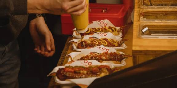 Brookly Dogs.jpg Brookly Dogs.jpg