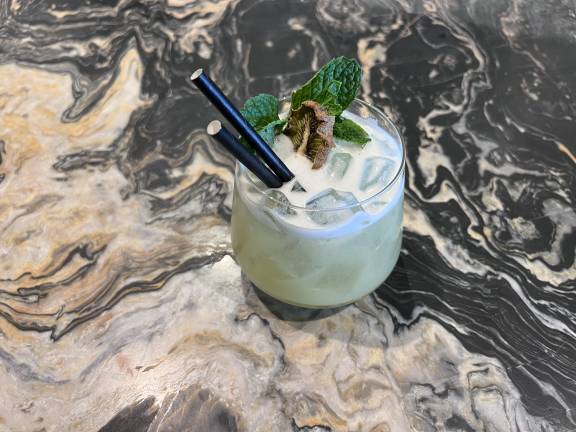 Amano Seedlip mocktail