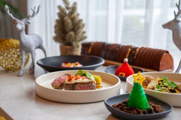Festive season at La Maree Festive season at La Maree