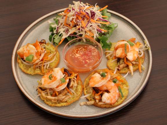 VIE CAFE _ VIETNAMESE STREET FOOD