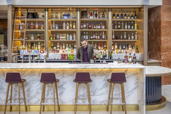 The Aviary Bar - Grand Millennium