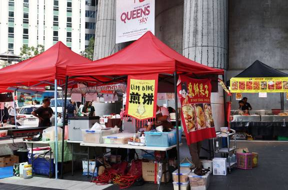 SkyCity LNY Market stall2 25