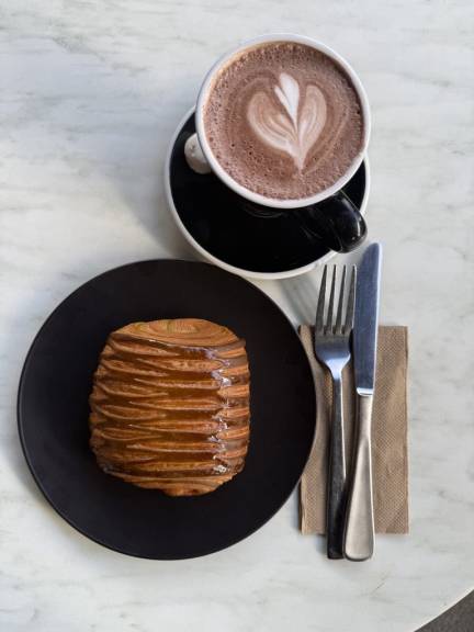 la petite fourchette pistachio & chocolate pain au chocolat la petite fourchette pistachio & chocolate pain au chocolat
