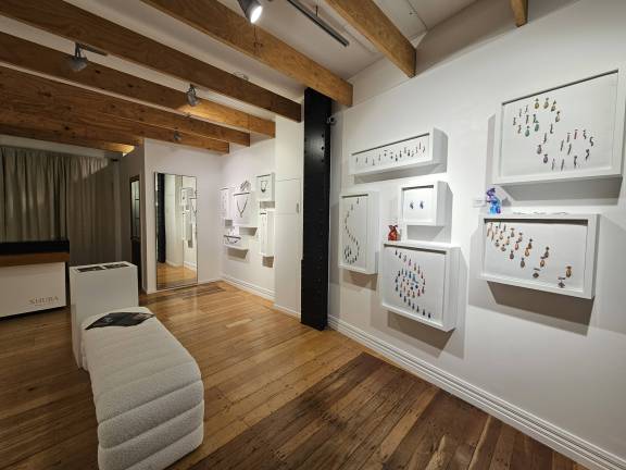 XHUBA Gallery High Street