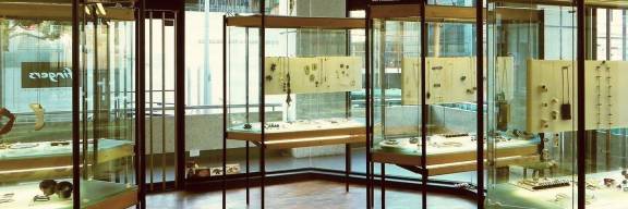 Fingers Gallery
