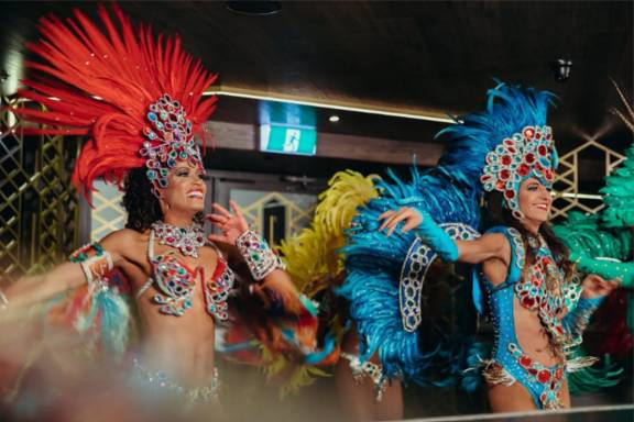 Brazilian Divas Midtown Street Party Brazilian Divas Midtown Street Party