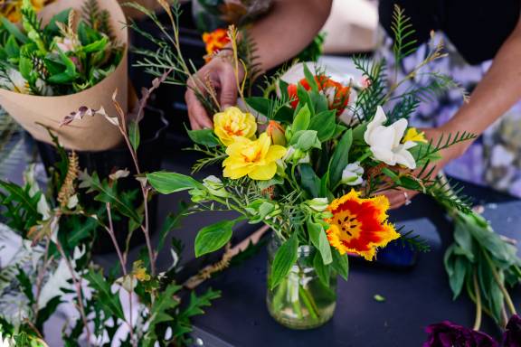 Britomart pocket market