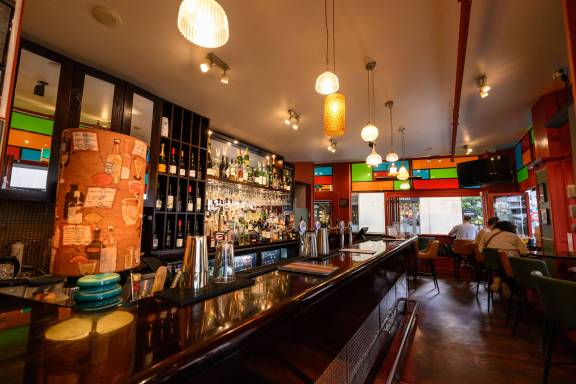 Cornerbar