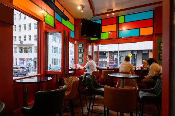 Cornerbar