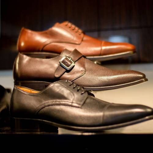 Mens leather shoes