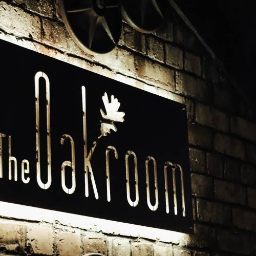 The-Oakroom-11