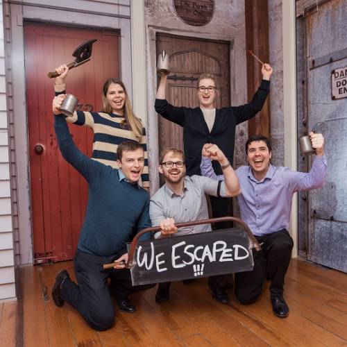Escapade 1.jpg