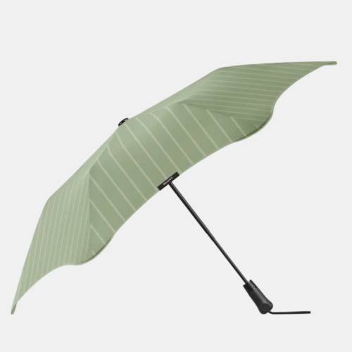 Blunt umbrella