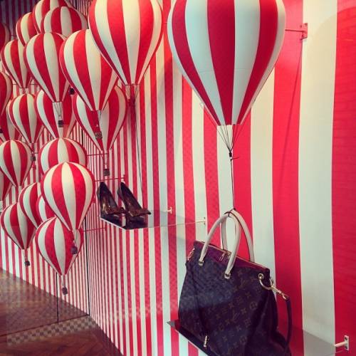 Louis Vuitton's hot air balloon window display theme at the New