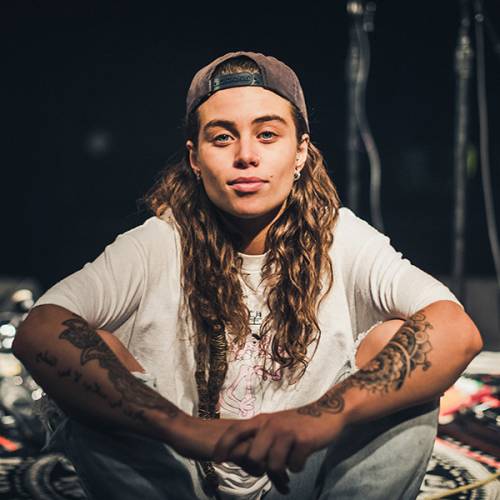 Tash Sultana at Auckland Town Hall