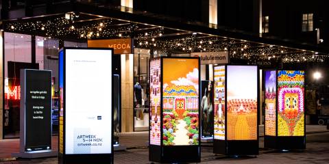 Lightboxes on Te Komititanga