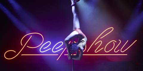 Circas Peepshow (Club Remix)