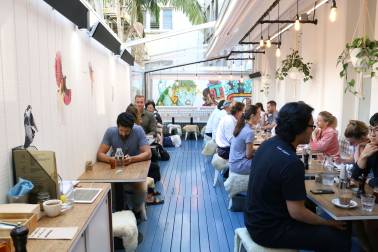 Outdoor restaurant