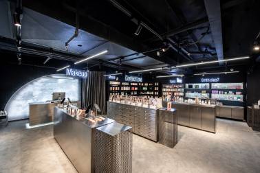 Moona.Store