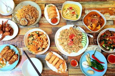 Arbung-Thai-Street-Food.jpg