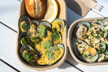 Fresh mussels