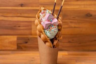 Dino Egg Waffle 1