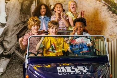 Kids Deal Holey Moley
