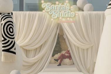 Santa's Studio Commercial Bay
