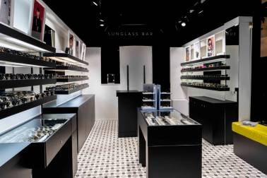 Sunglass Bar