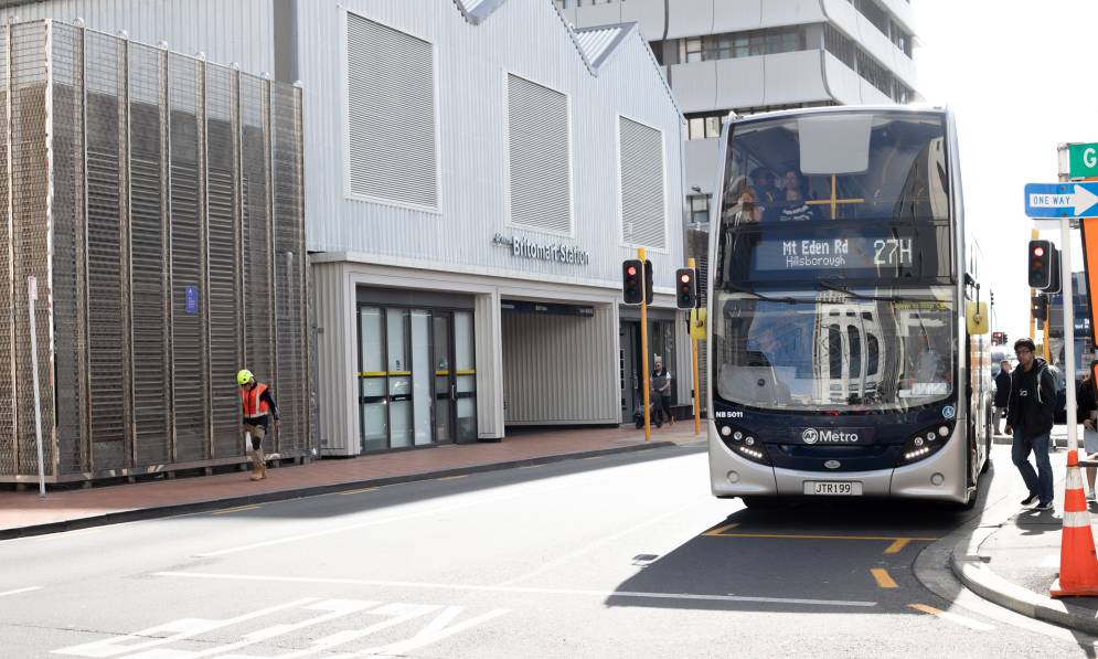 Buses-in-Auckland-city-centre-1.jpg