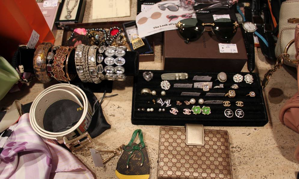 Jewellery and accessories 
