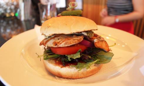 Gourmet-Burger-And-Brew.jpg
