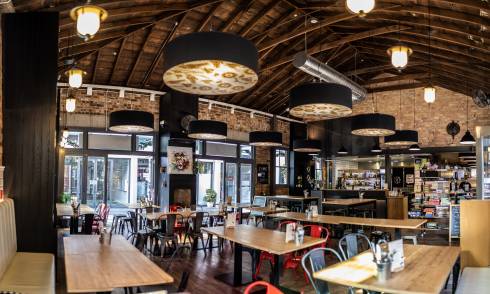 Restaurant seating