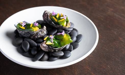 Cassia_Moana - Te Matuku oyster pakora with sorrel and marigold_Credit_Cassia.jpg