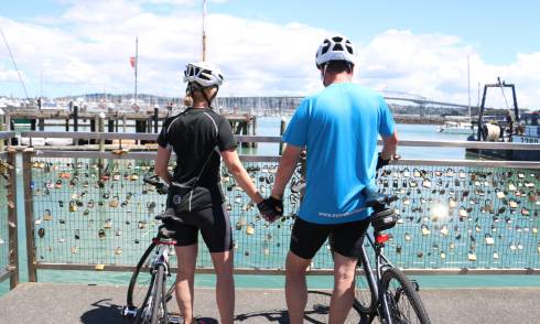 Summer-staycation-in-the-city-centre-1-Bikes-on-the-waterfront.jpg