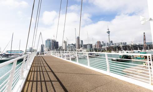 Media Name: The-best-free-things-to-do-in-Spring-1-Waterfront-Stroll.jpg