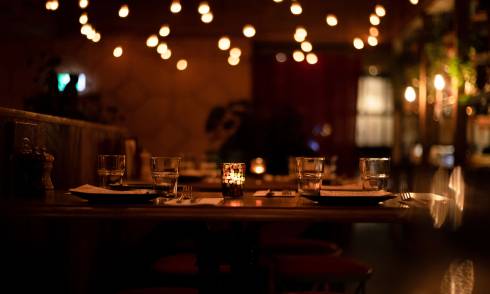 Miss Clawdy dining area