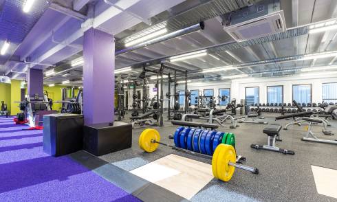 Weight lifting area
