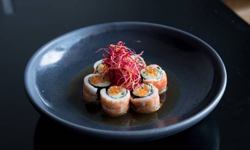 Rolled sushi