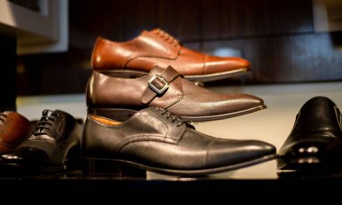 Mens leather shoes