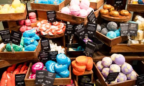 Bath water soaps