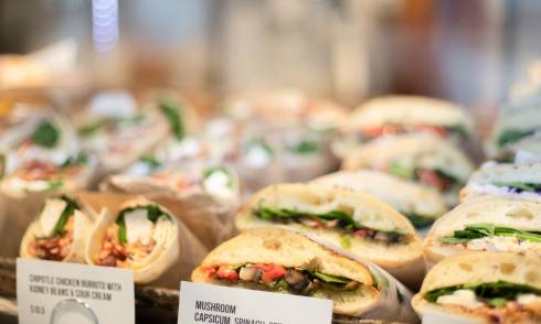 Cabinet sandwiches