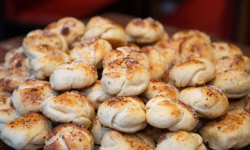 Bread rolls