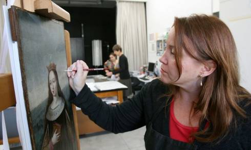 Behind the Scenes: Conservation Tours at Auckland Art Gallery