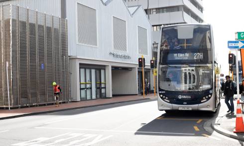 Bus