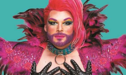 Leather Lungs Yas Queen 